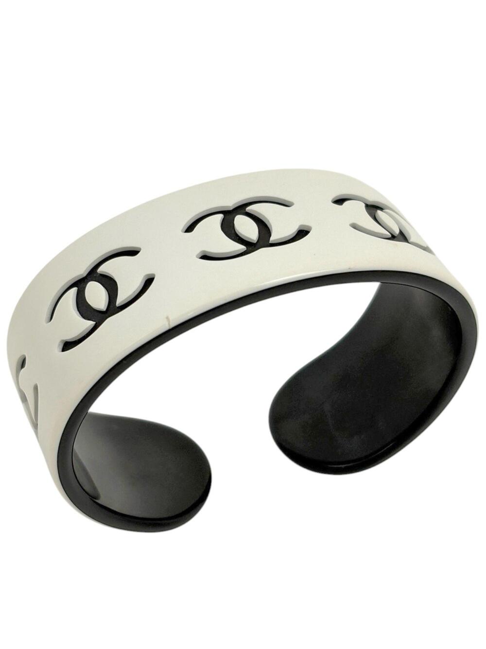 Chanel Cc Logo Bracelet Metal #327533C81B
